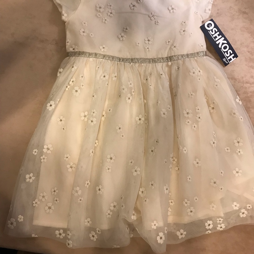 Adorable OshKosh B’Gosh Creme Dress